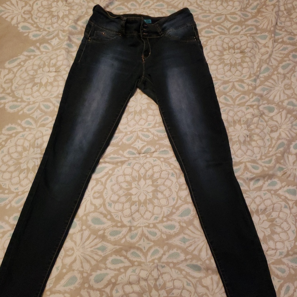 Skinny jeans